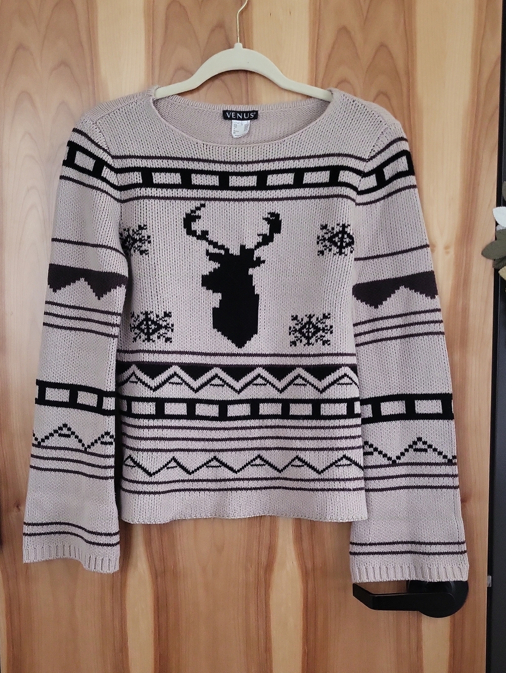 VENUS Beige Crewneck Sweater with Black Reindeer Motif